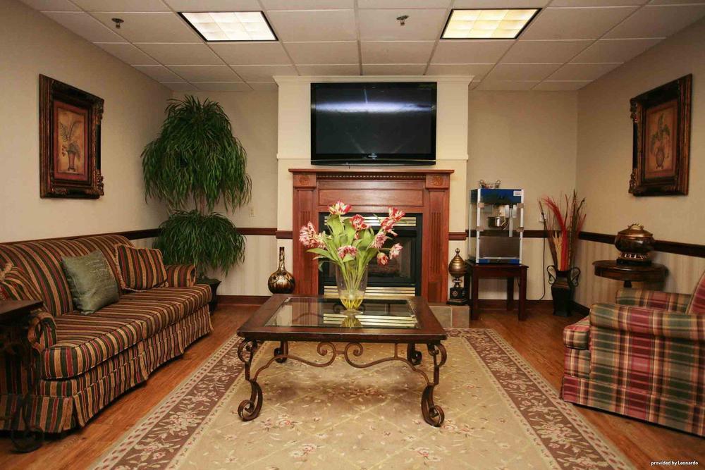 Best Western Plus Georgetown Corporate Center Hotel Номер фото