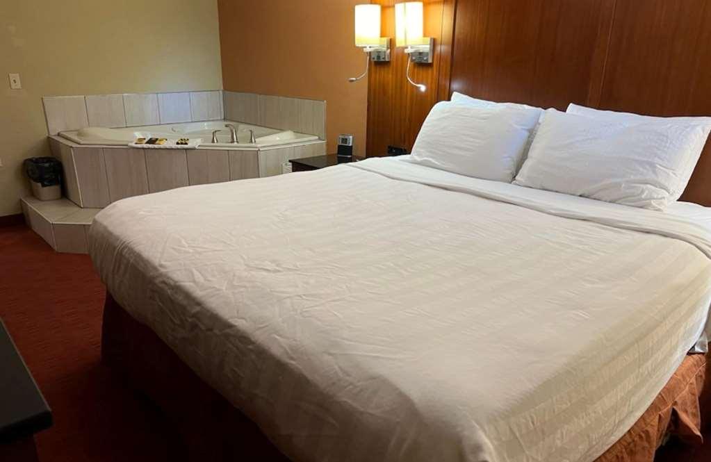 Best Western Plus Georgetown Corporate Center Hotel Номер фото